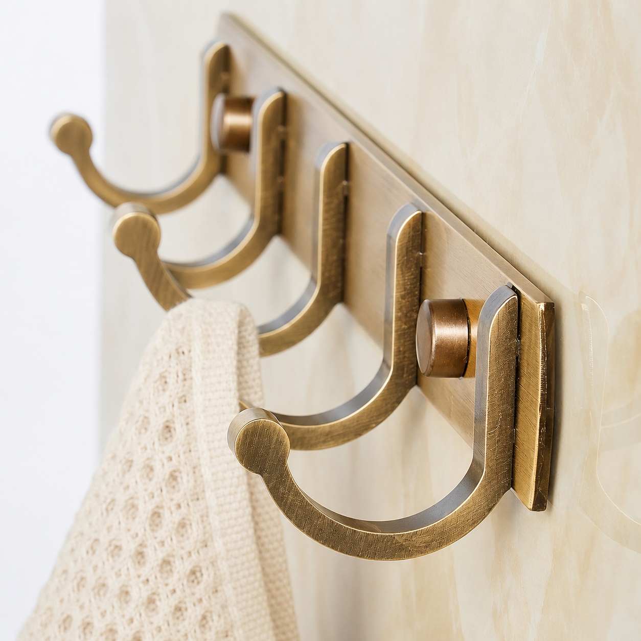 Porte-serviettes Crochet en Laiton Antique